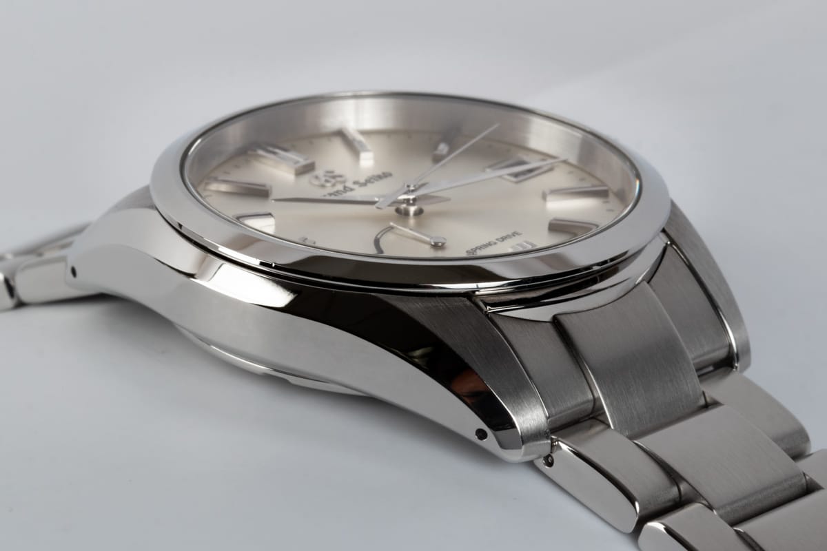 9' Side Shot of Grand Seiko Spring Drive