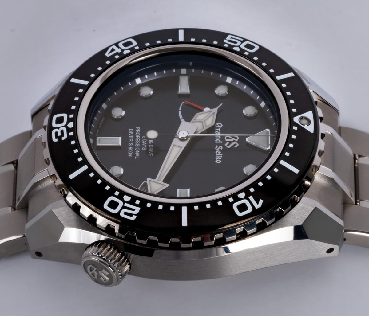 Crown Side Shot of 60th Anniversary Diver 600M