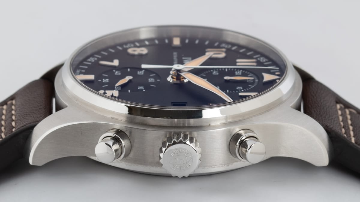 Crown Side Shot of Collector Forum Spitfire Flyback Chronograph