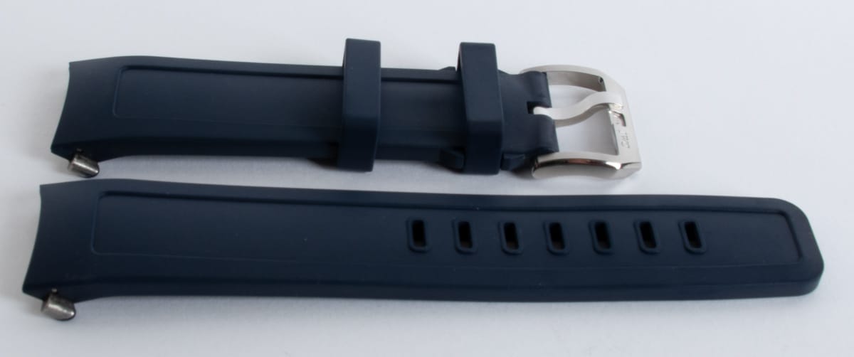 Front View of Rubber Tang Strap