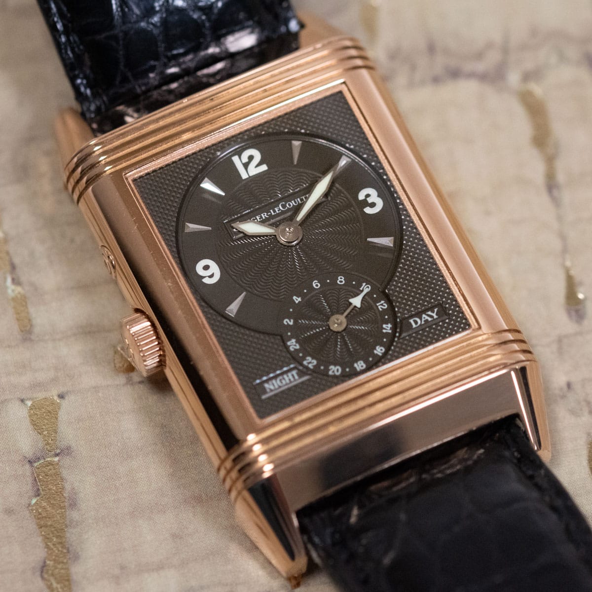 Stylied photo of  of Reverso Duo
