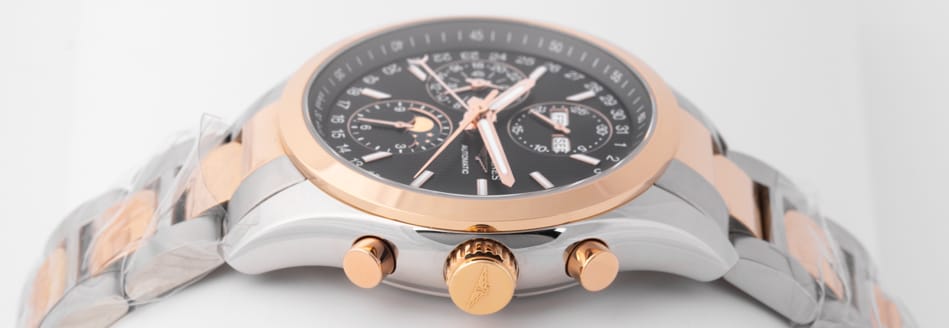 Crown Side Shot of Conquest Classic Chronograph Moonphase 42mm