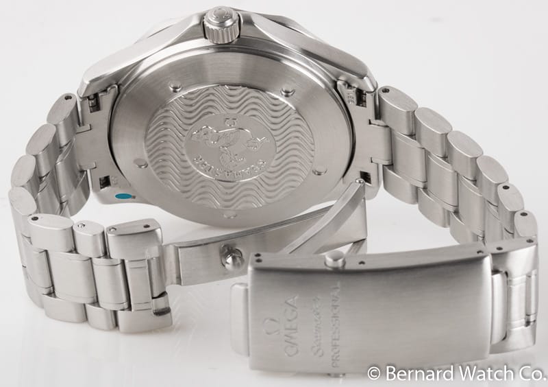 Open Clasp Shot of Seamaster GMT 'Great White'