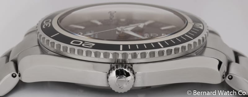 Crown Side Shot of Seamaster Planet Ocean XL 'Quantum of Solace' Limited Edition