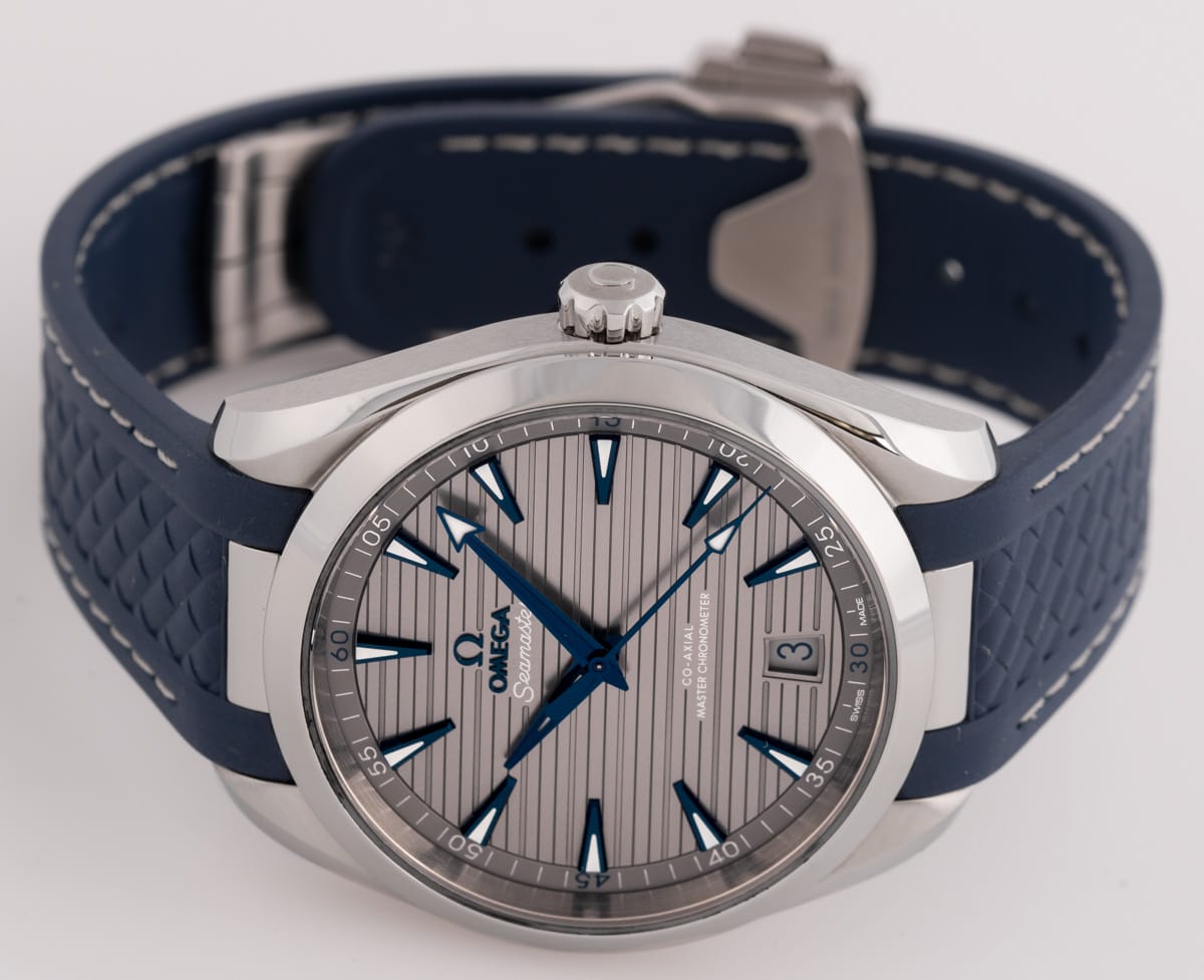 Front View of Seamaster Aqua Terra 41MM