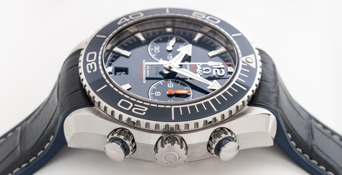 Crown Side Shot of Seamaster Planet Ocean Master Chronometer Chronograph
