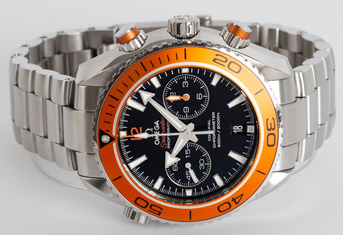 Front View of Seamaster Planet Ocean Chronograph