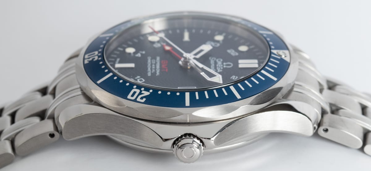 Crown Side Shot of Seamaster Professional GMT Co-Axial