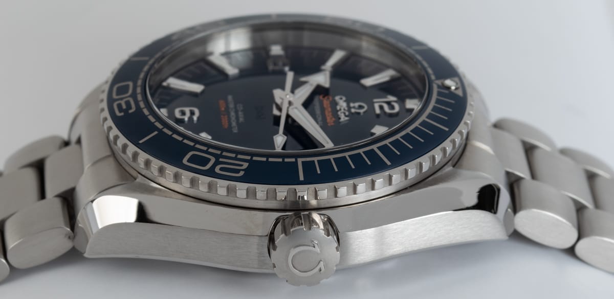 Crown Side Shot of Seamaster Planet Ocean 600m Master Co-Axial 43.5MM