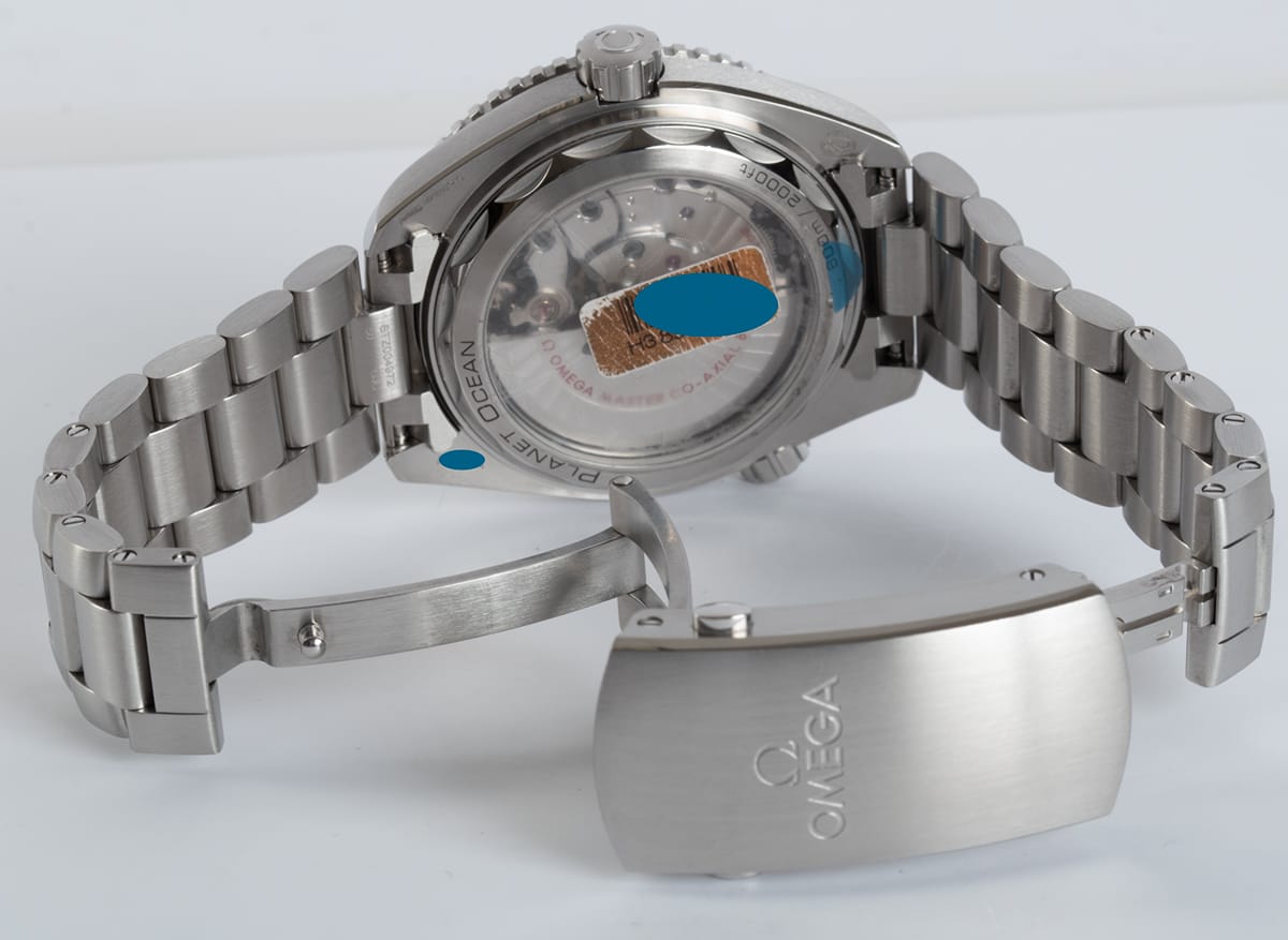 Open Clasp Shot of Seamaster Planet Ocean 600m Master Co-Axial 43.5MM