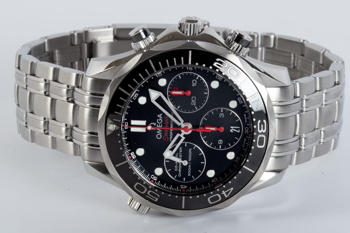 Front View of Seamaster Diver 300M Chronograph