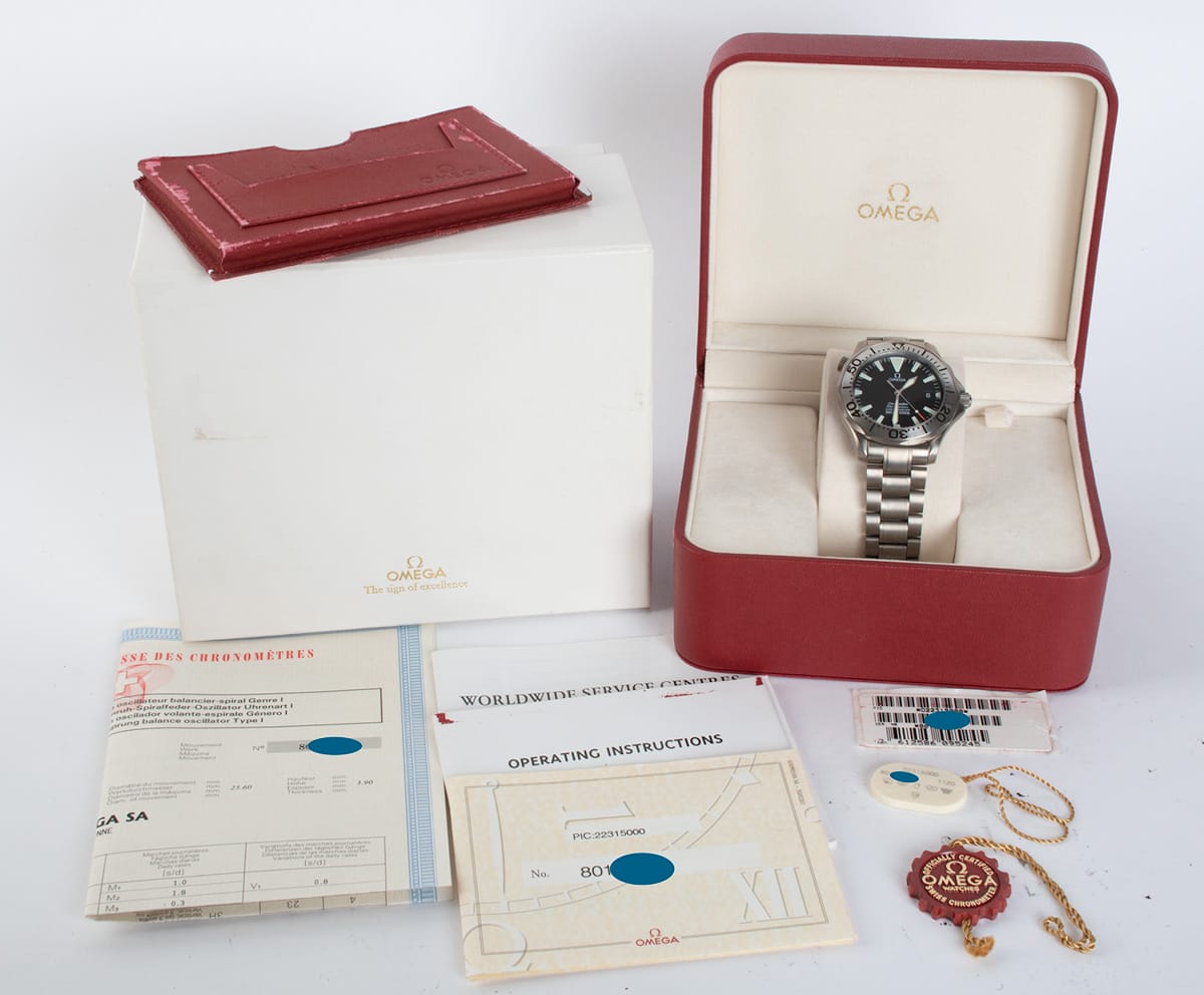 Box / Paper shot of Seamaster Professional