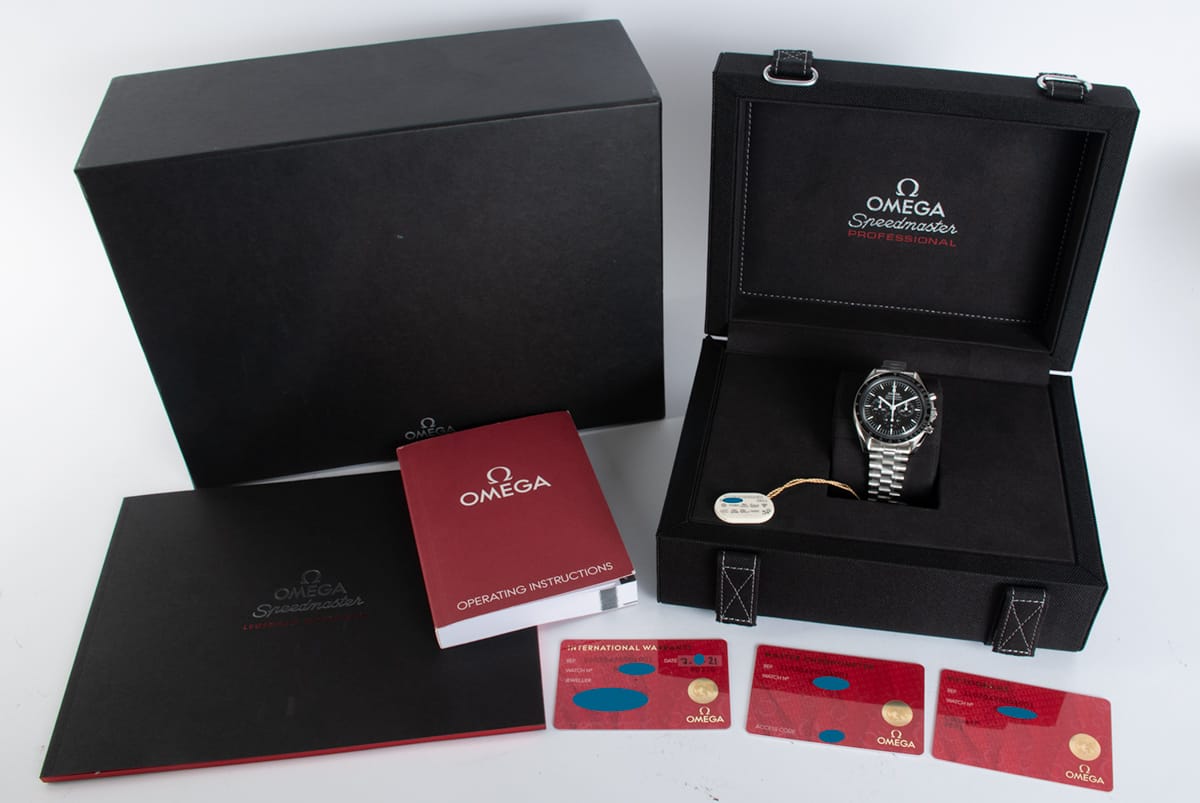 Box / Paper shot of Speedmaster Moonwatch Professional Co-Axial Master Chronometer
