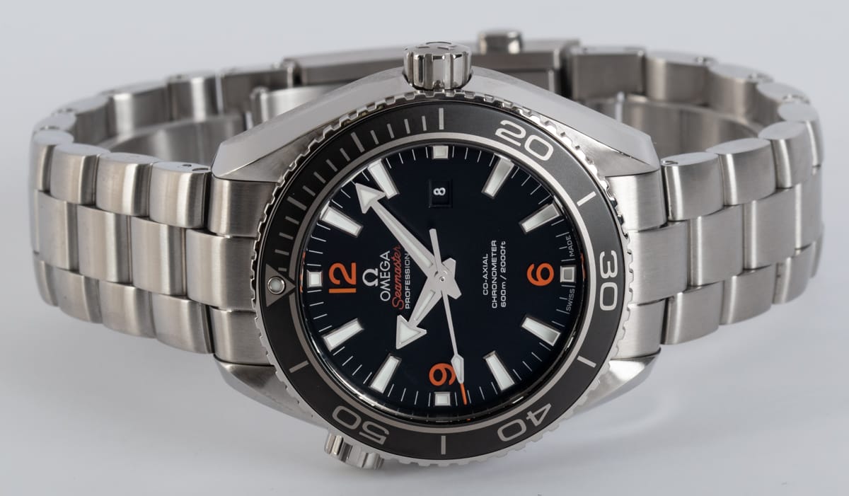 Front View of Seamaster Planet Ocean 37.5MM