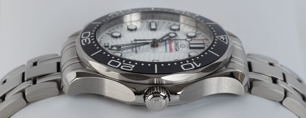 Crown Side Shot of Seamaster Diver 300M Master Chronometer