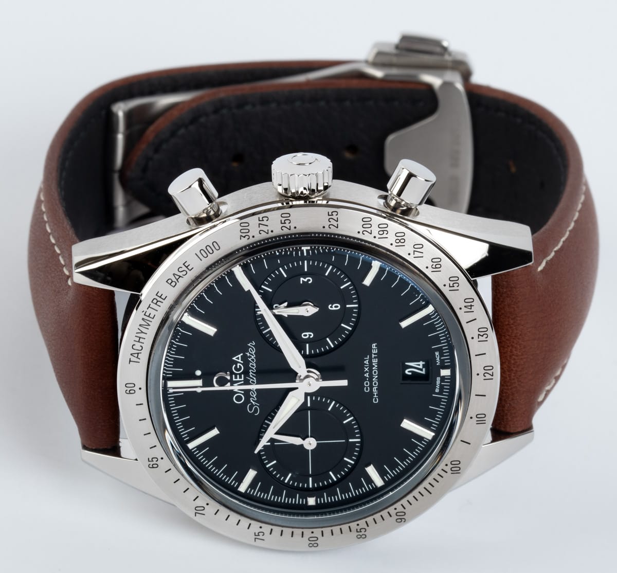 Front View of Speedmaster '57