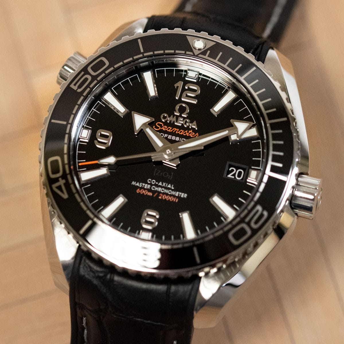 Extra Shot of Seamaster Planet Ocean 40MM