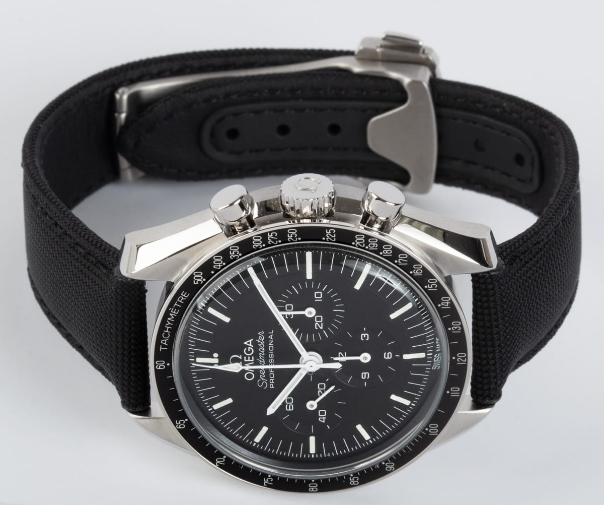 Front View of Speedmaster Moonwatch Professional Master Chronometer