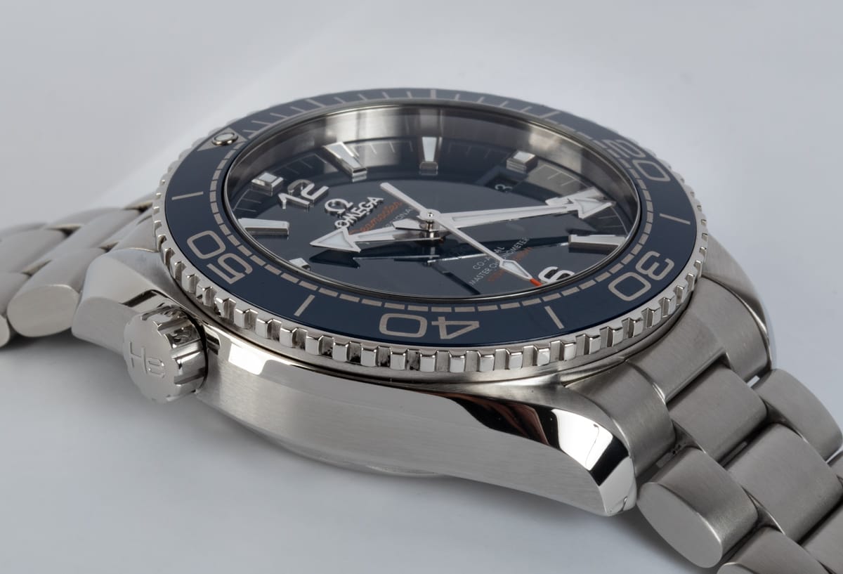 9' Side Shot of Seamaster Planet Ocean Master 43.5MM