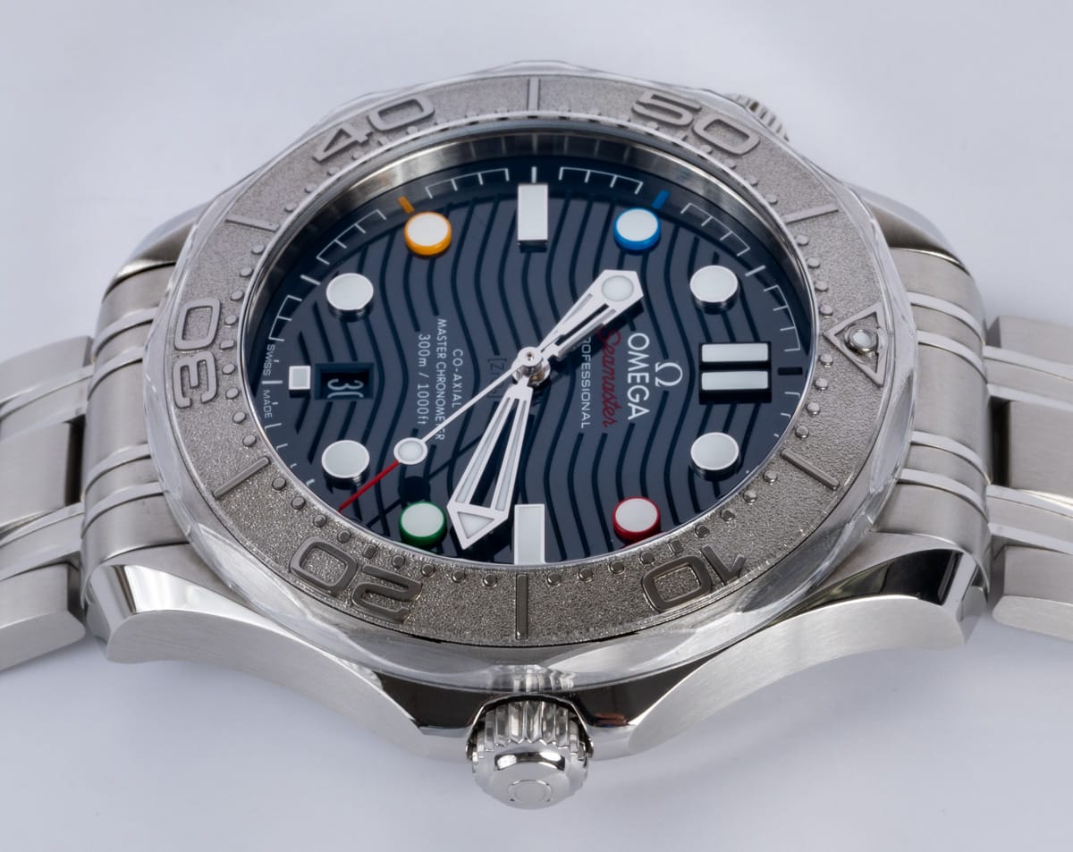 Crown Side Shot of Seamaster Diver 300M 'Beijing 2022'