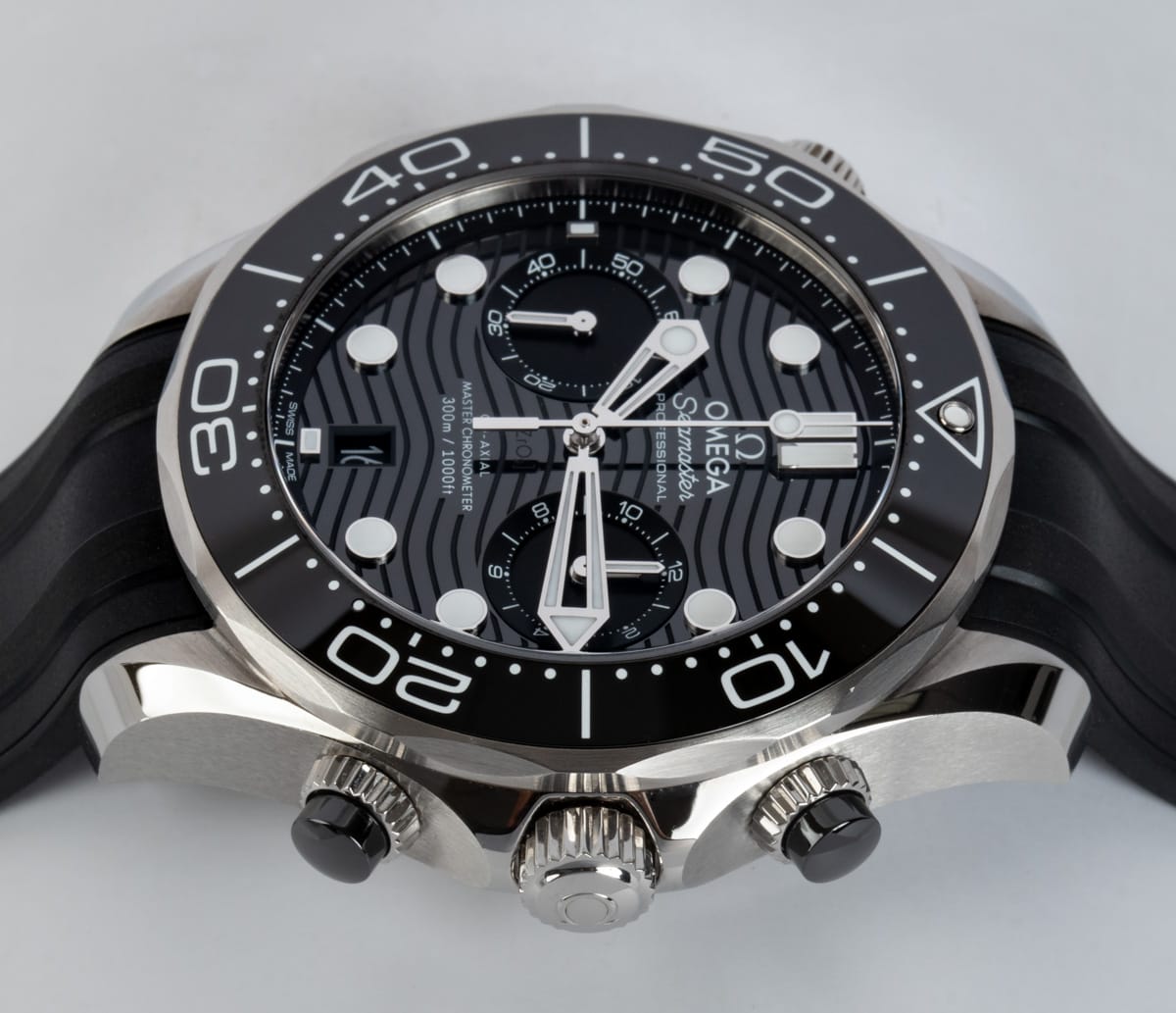 Crown Side Shot of Seamaster Diver 300m Chronograph