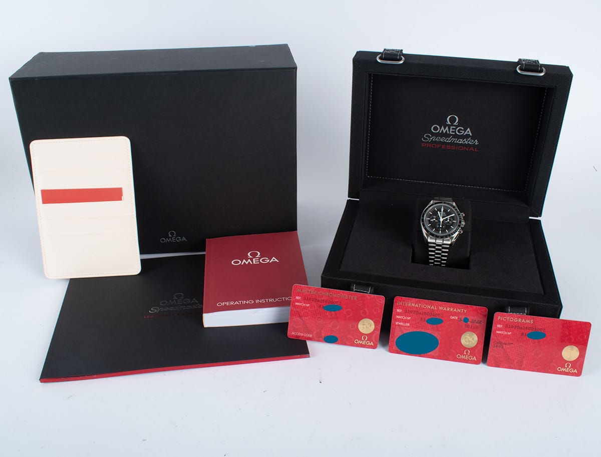 Box / Paper shot of Speedmaster Moonwatch Professional Co-Axial Master Chronometer