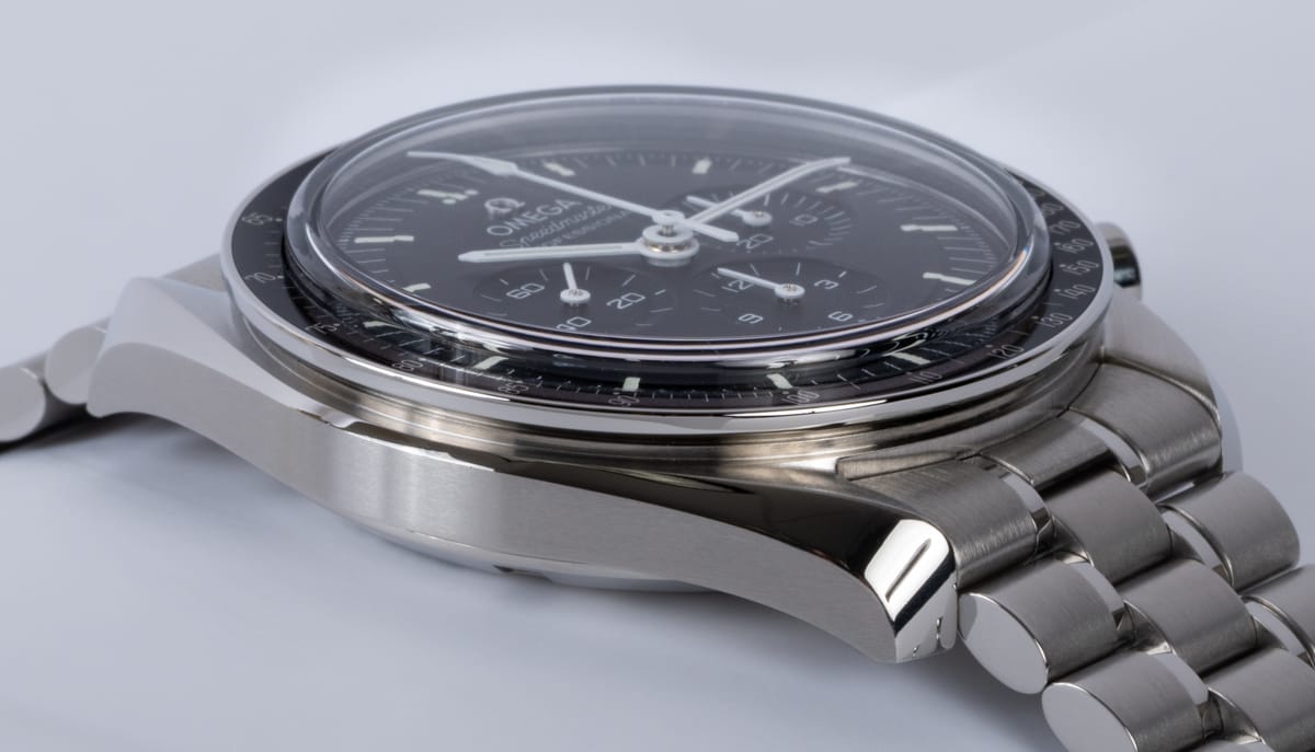 9' Side Shot of Speedmaster Moonwatch Professional Co-Axial Master Chronometer