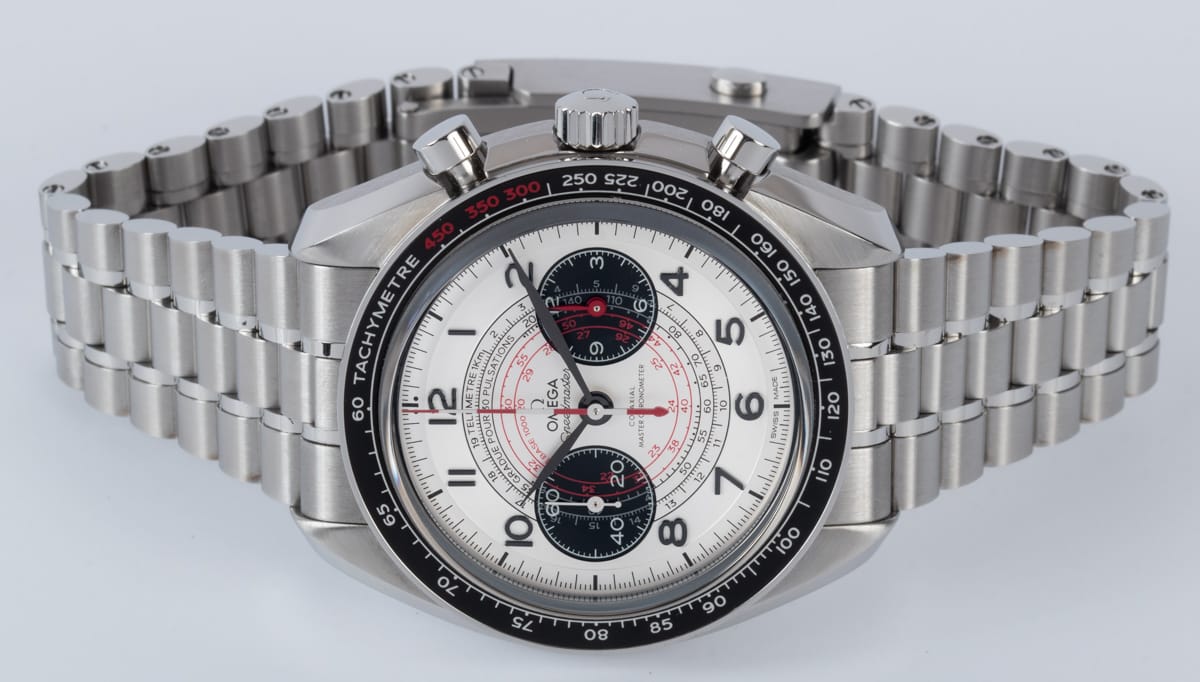 Front View of Speedmaster Chronoscope 43MM