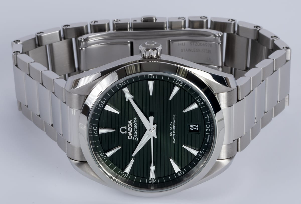 Front View of Seamaster Aqua Terra Master 41MM Green