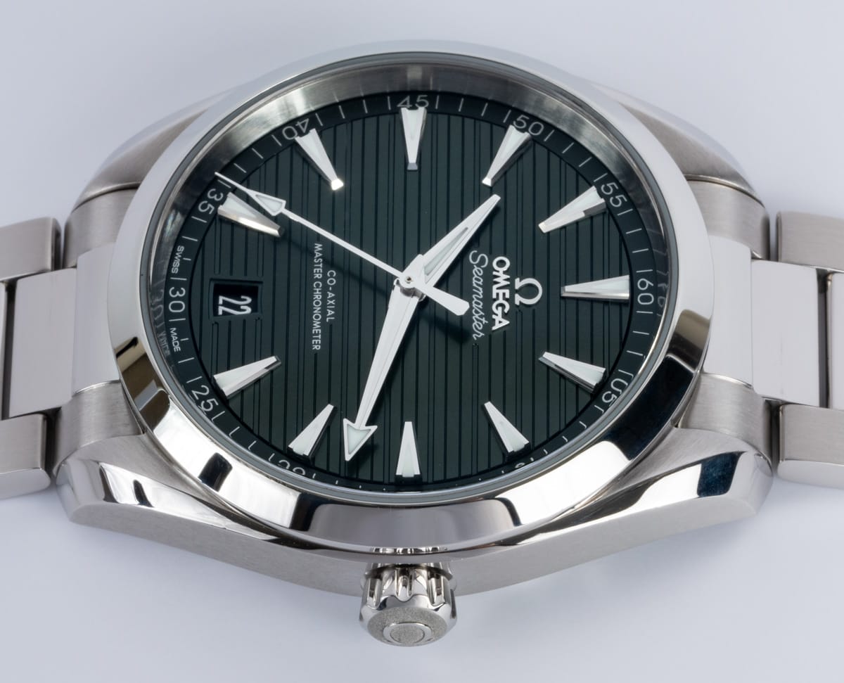 Crown Side Shot of Seamaster Aqua Terra Master 41MM Green