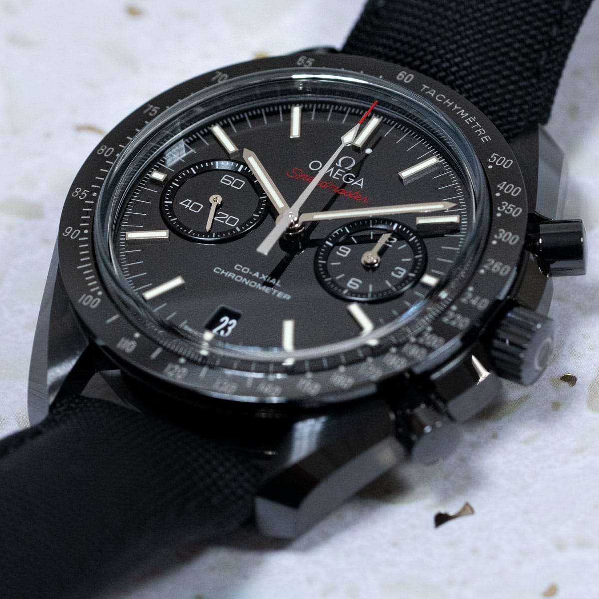 Extra Shot of Speedmaster Moonwatch  Chronograph 'Dark Side of the Moon'