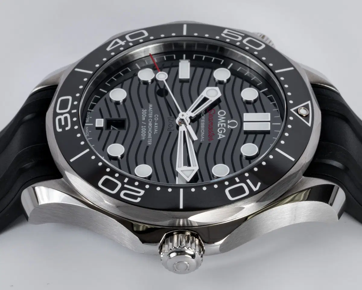 Crown Side Shot of Seamaster Diver 300M