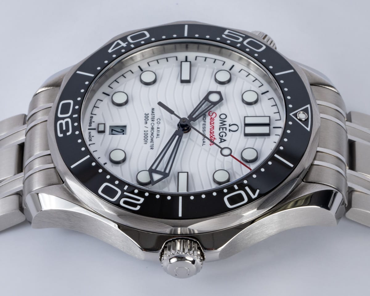 Crown Side Shot of Seamaster Diver 300M