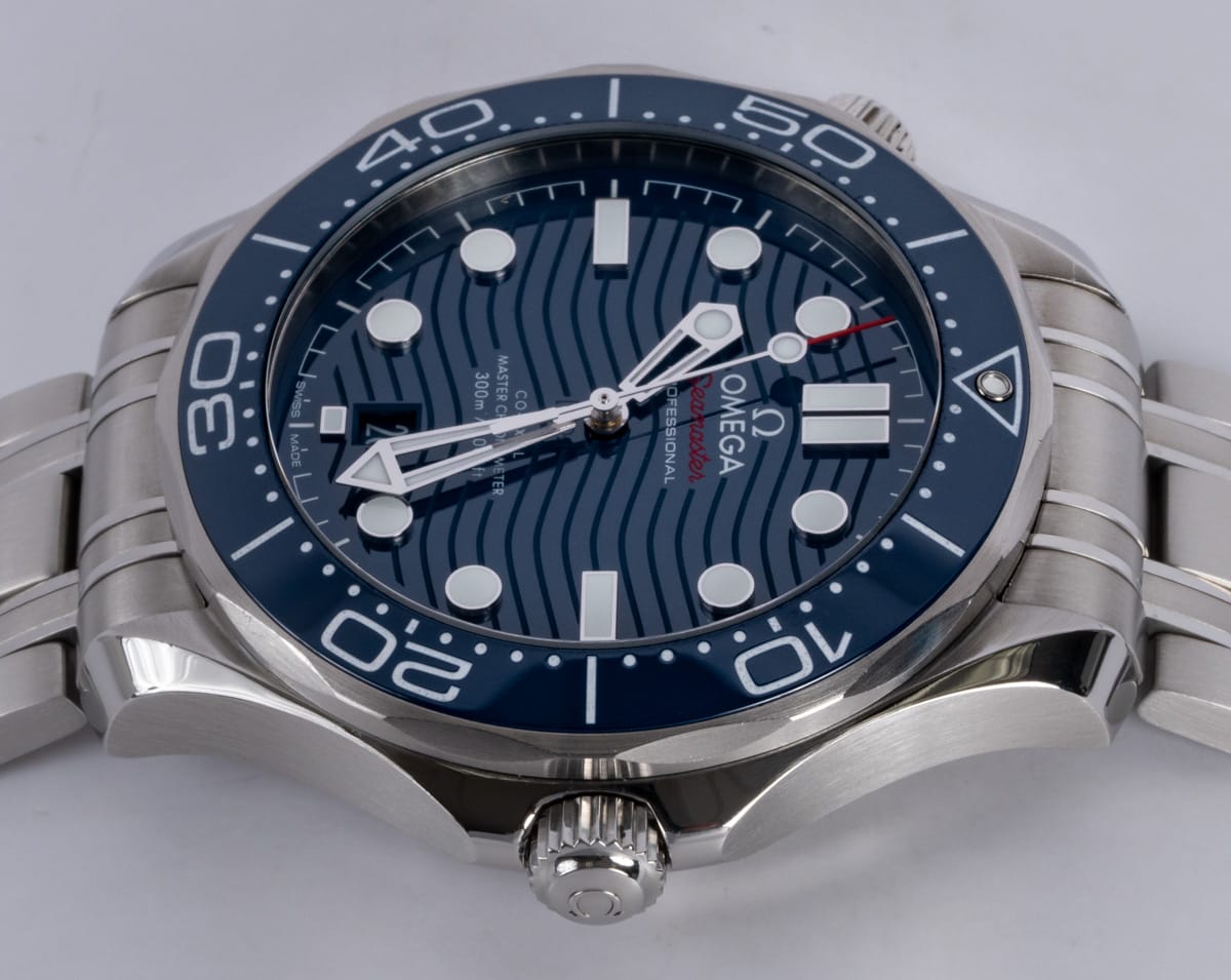 Crown Side Shot of Seamaster Diver 300M