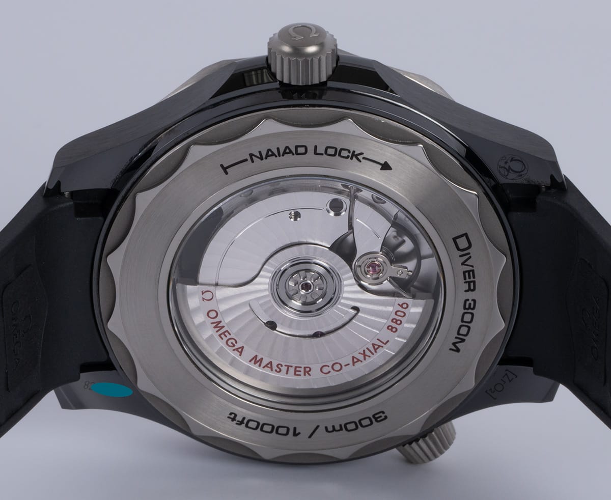 Caseback of Seamaster Diver 43.5MM