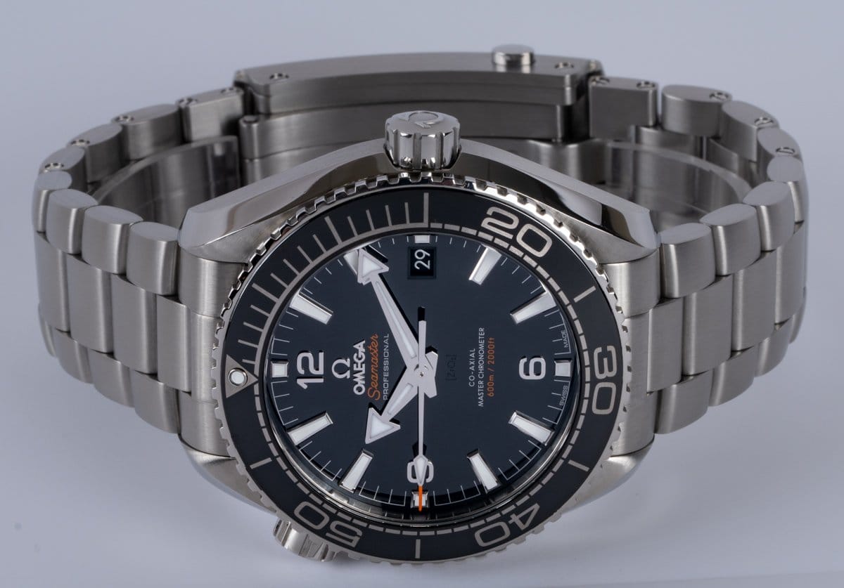 Front View of Seamaster Planet Ocean Master 43.5MM