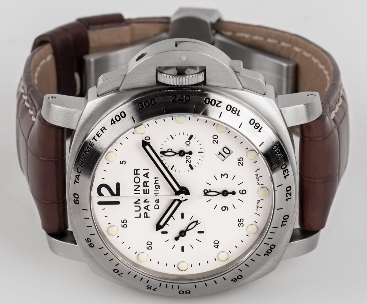 Front View of Luminor Daylight Chronograph