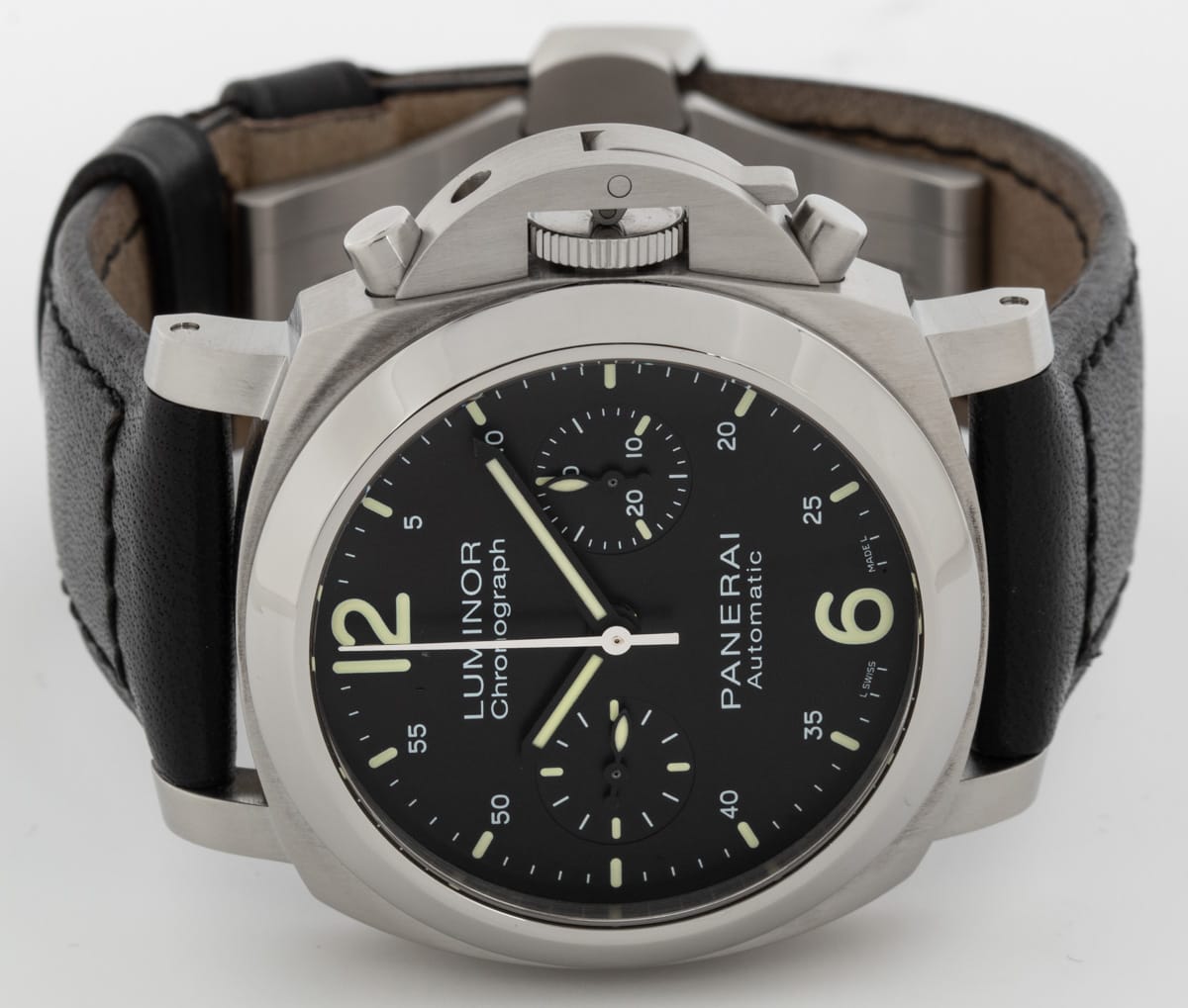 Front View of Luminor Chronograph