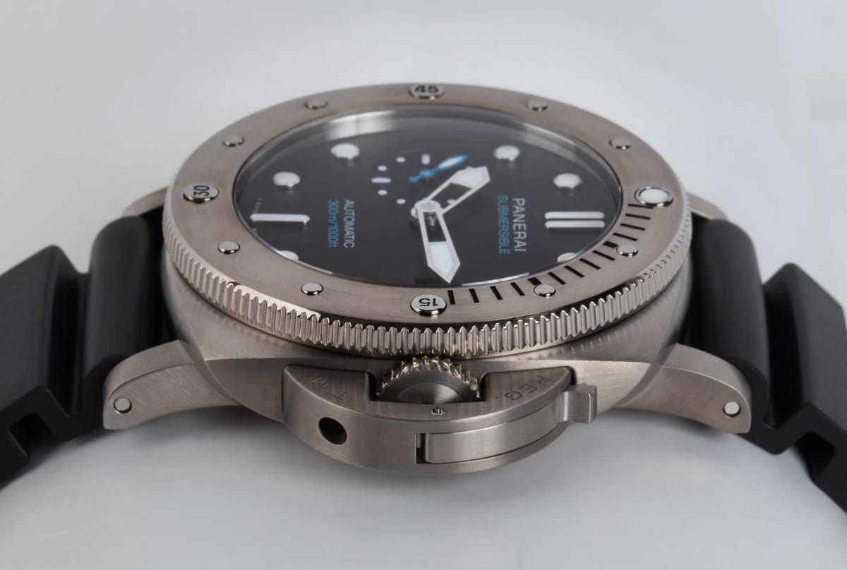 Crown Side Shot of Luminor Submersible 47MM