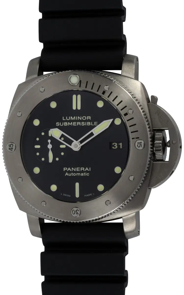 Panerai - Luminor Submersible 47MM