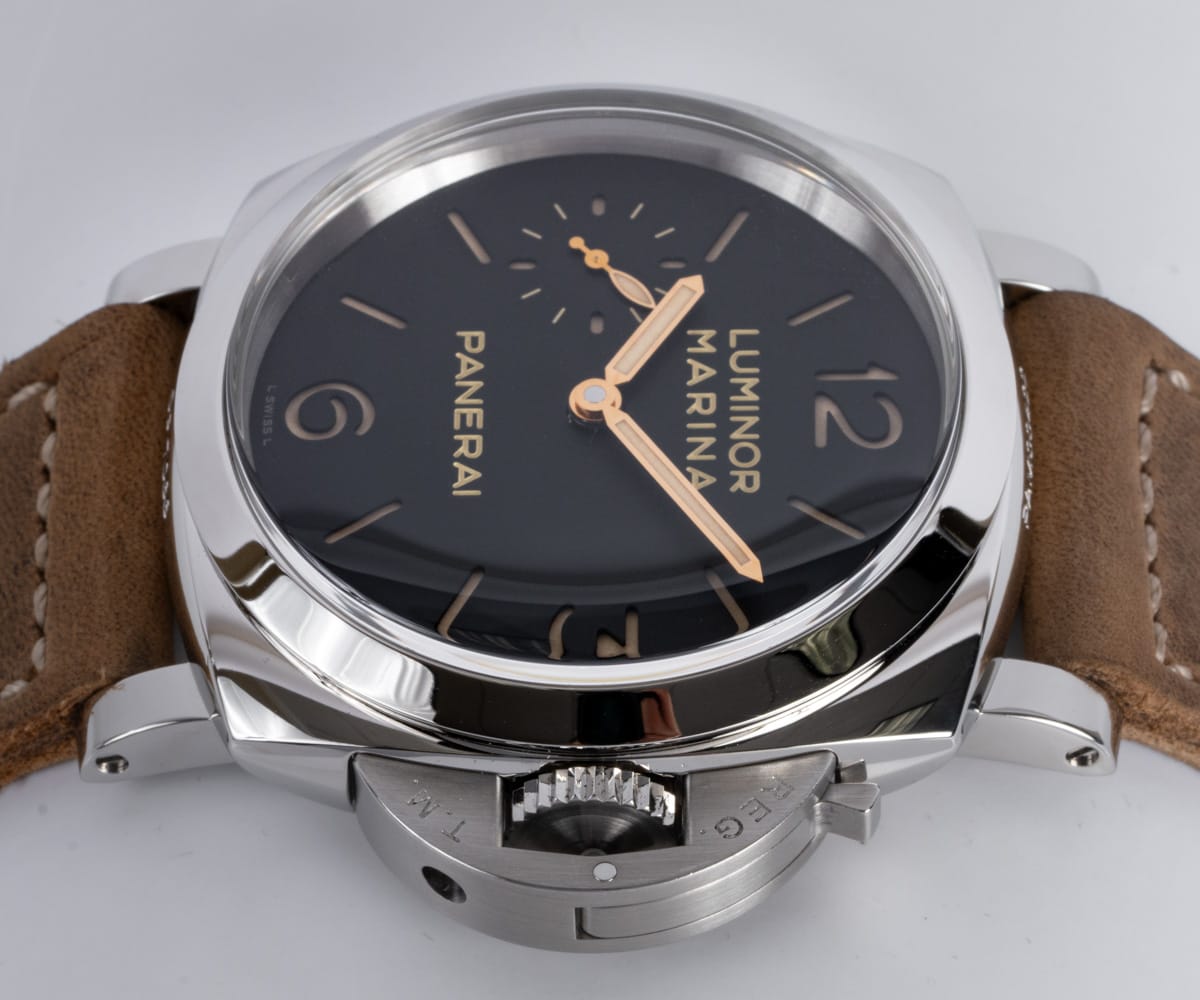 Crown Side Shot of Luminor 1950 3 Days 47mm