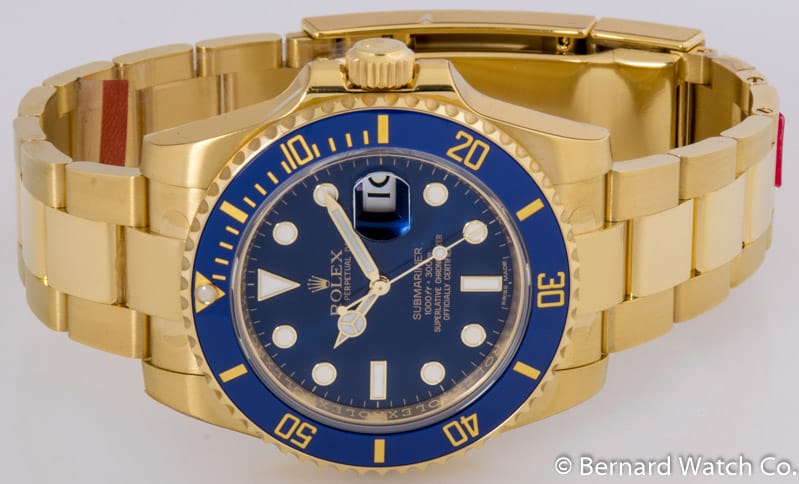 Front View of Submariner Date