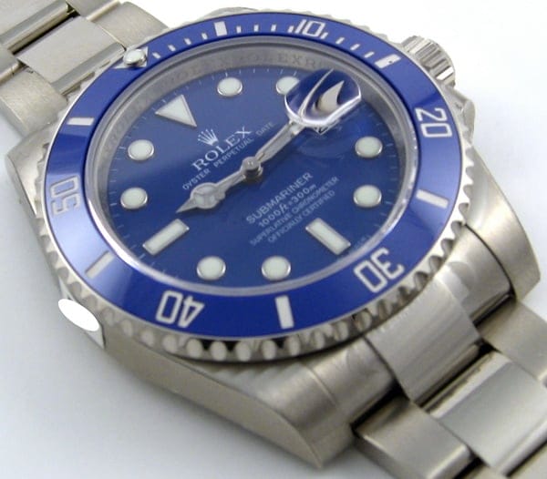 9' Side Shot of Submariner Date