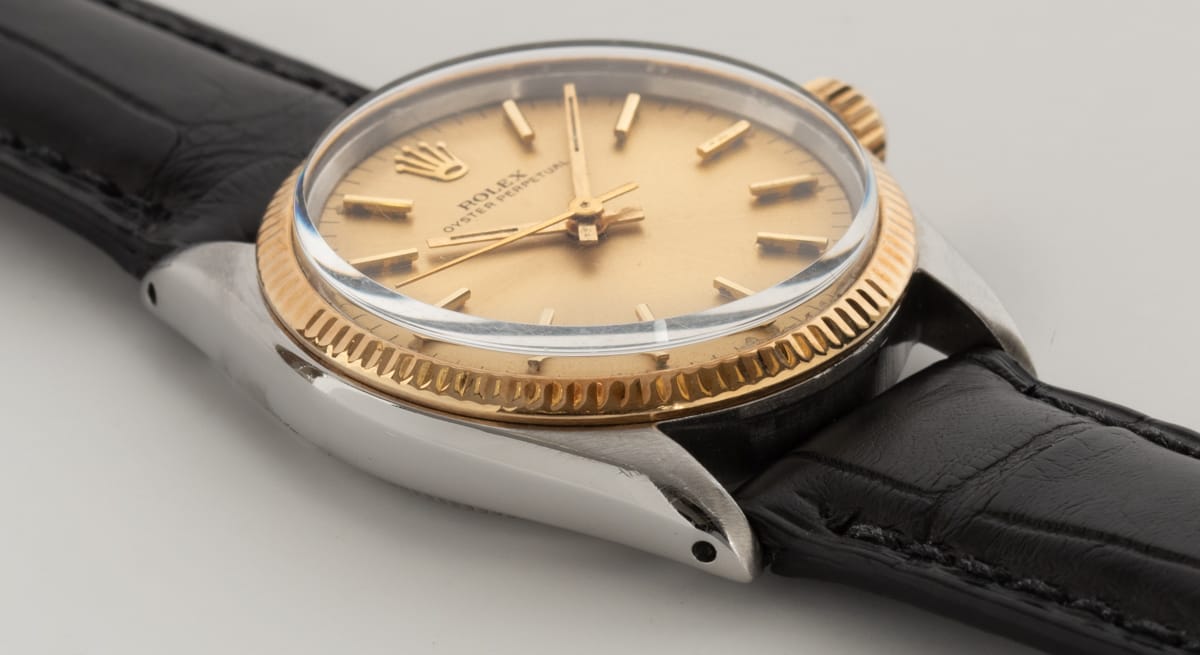 9' Side Shot of Oyster Perpetual Mid-Size