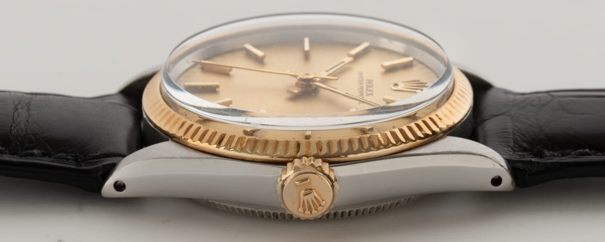 Crown Side Shot of Oyster Perpetual Mid-Size