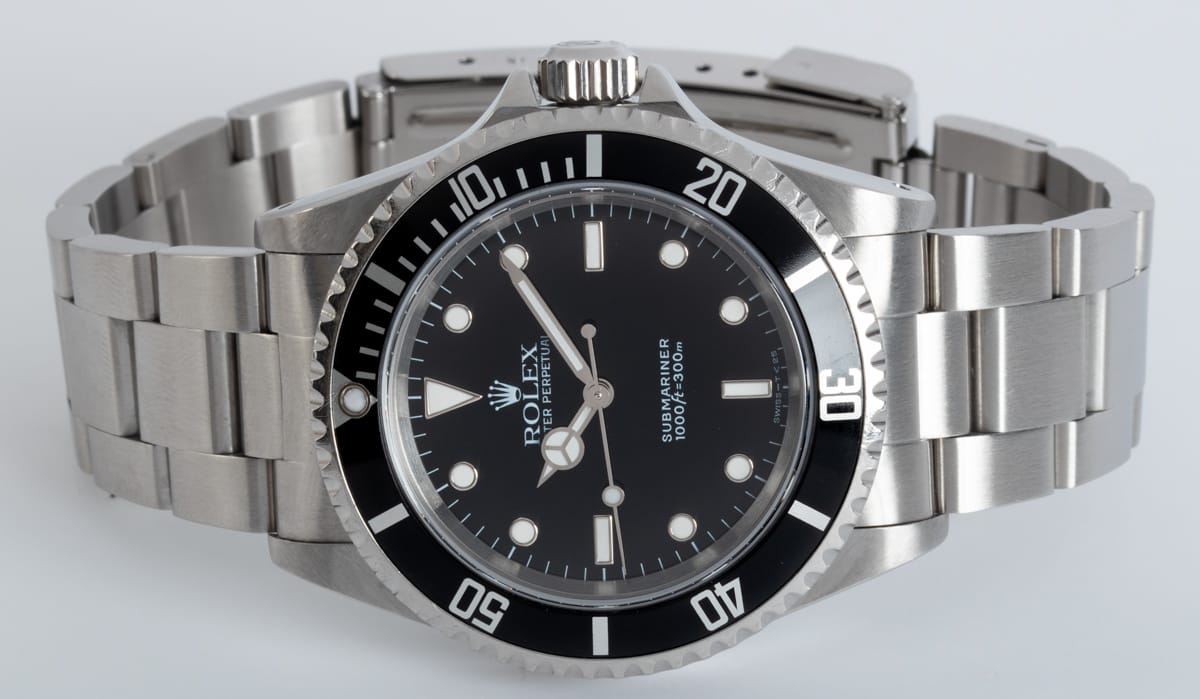 Front View of Submariner