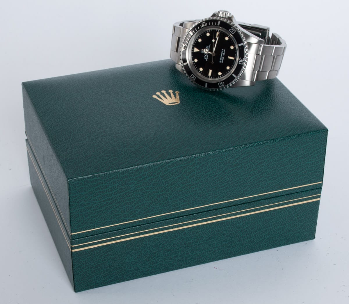 Extra Included Items of Submariner