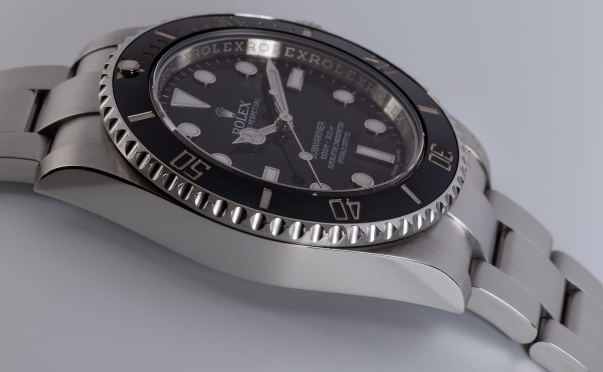 9' Side Shot of Submariner