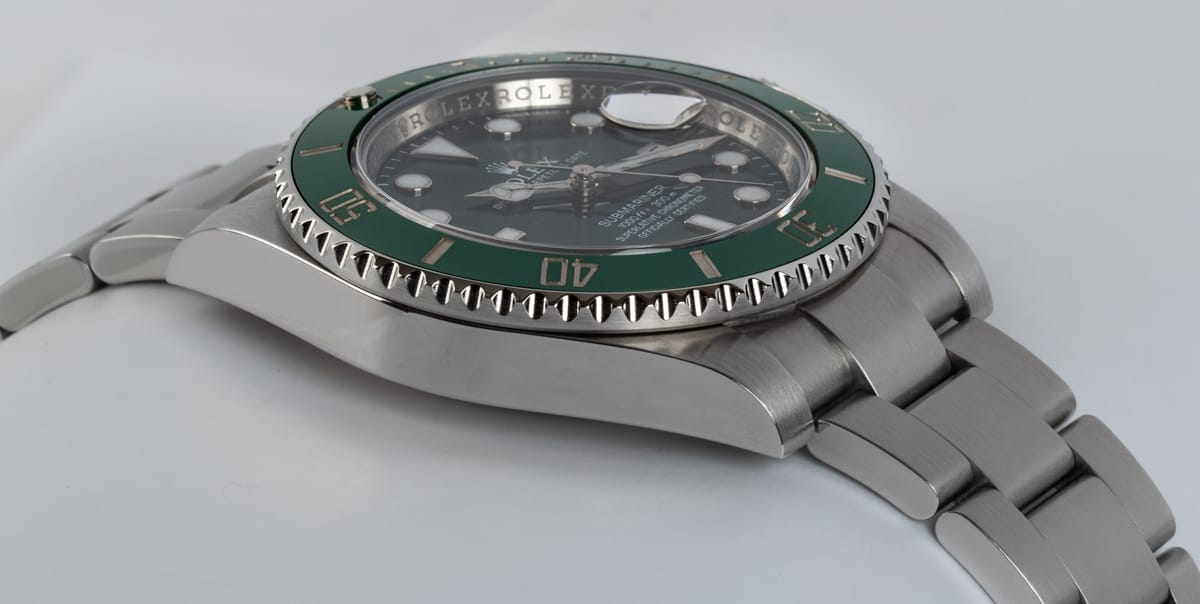 9' Side Shot of Submariner Date 'Hulk'