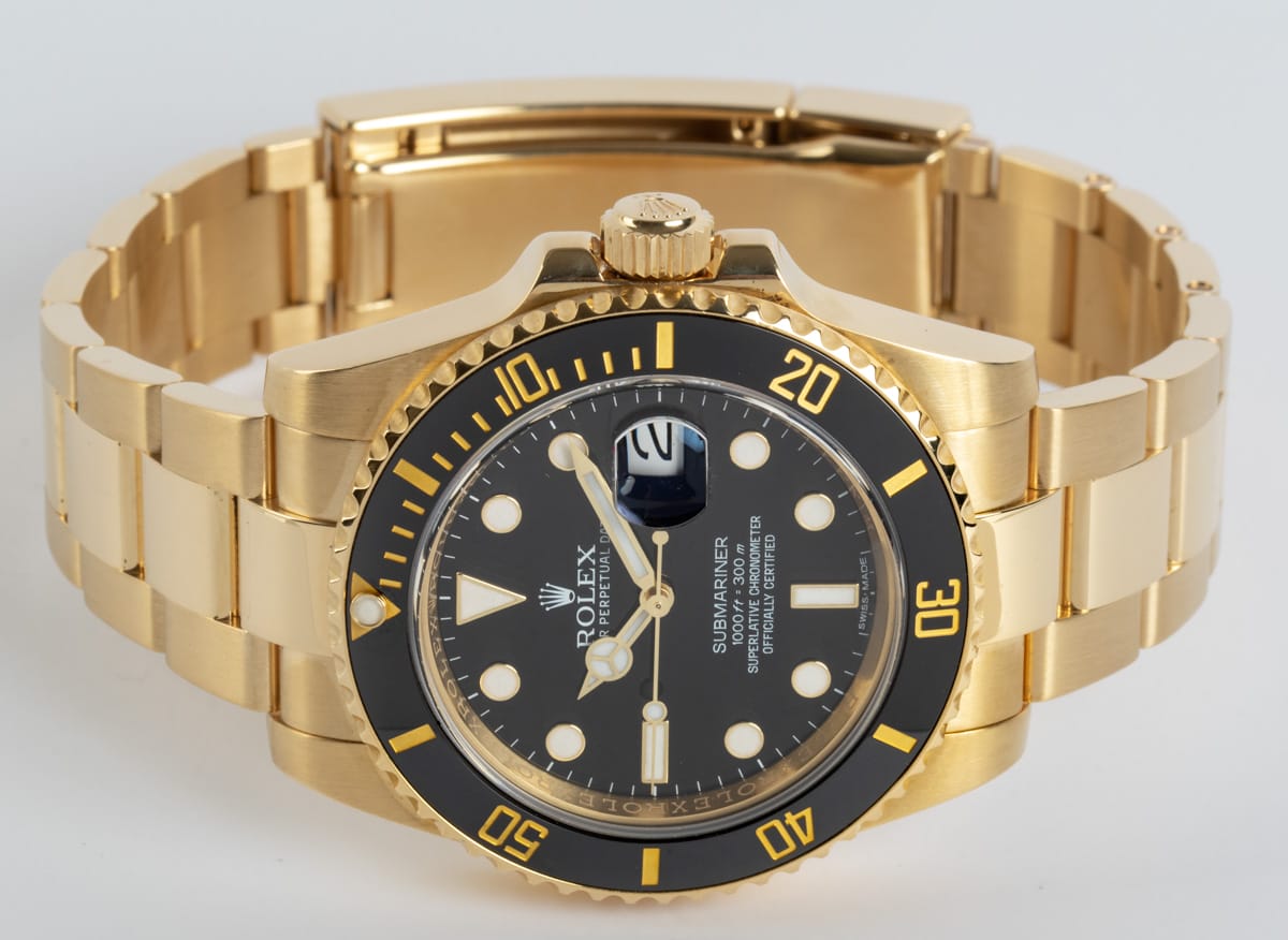 Front View of Submariner Date